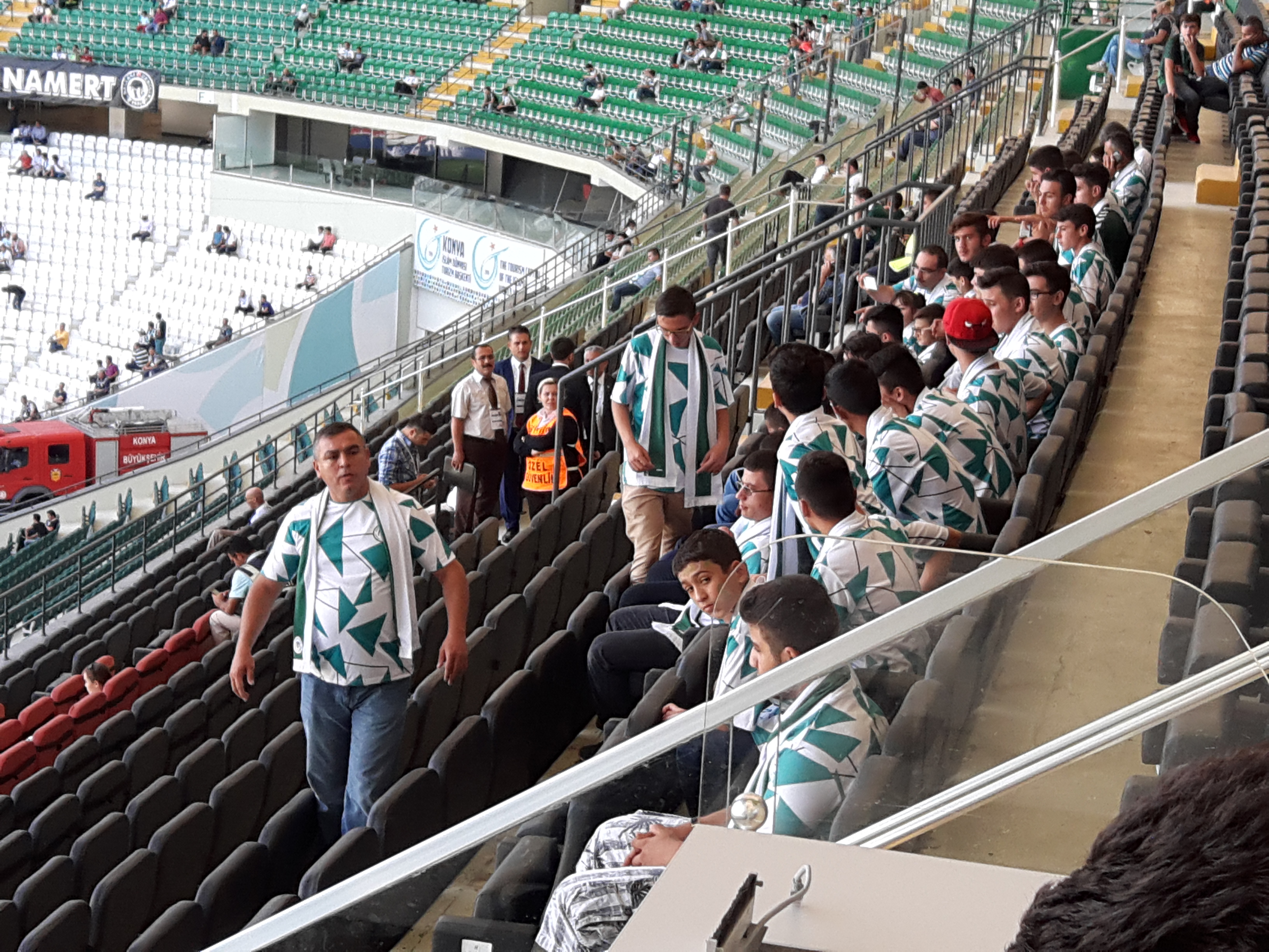 Konyaspor’un özel misafirleri tribünde