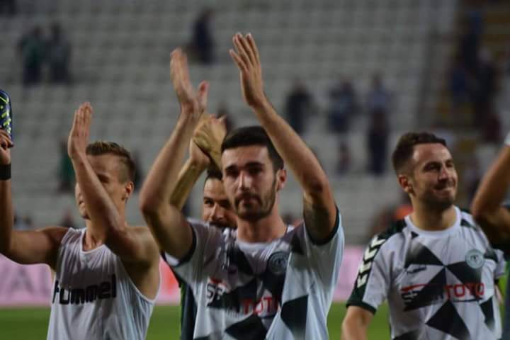 Riad Bajic, gözyaşlarını tutamadı