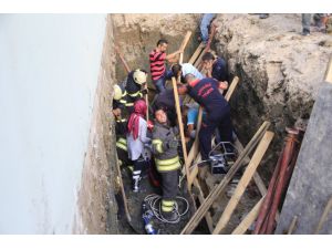 Kocaeli'de temel kazısında göçük: 2 yaralı