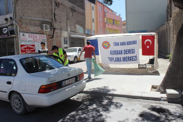Karapınar'da kurban derisi bağışı