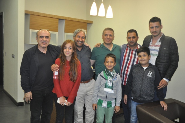 Mevlüt Azman Dostlarıyla