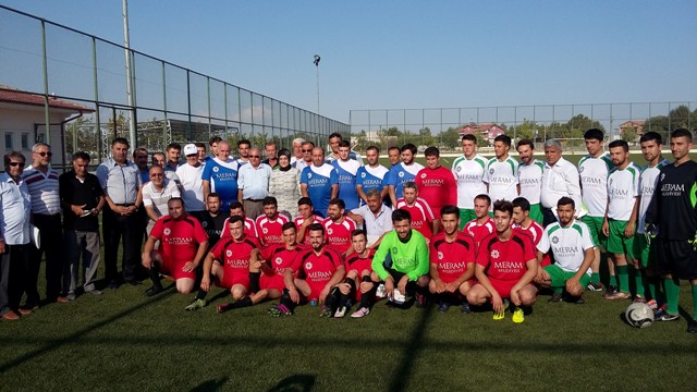 Mahalleler arası turnuvada çeyrek final heyecanı