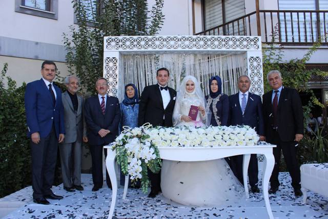 Tuğçe ile İsmail Mutluluğa ‘Evet’ Dedi