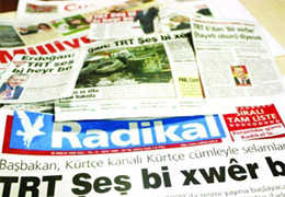 Gazetelerden KOMİK manşetler