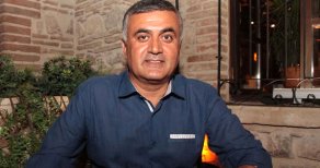 Adil Gür Erken Seçimler İçin 2017 Sonbaharını İşaret Etti