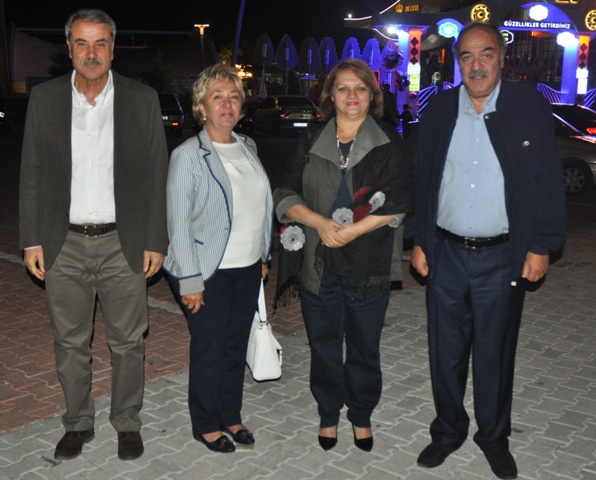 Dünürler Bir Arada