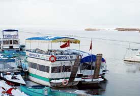 Göl donunca avlanmaya çıkılamadı