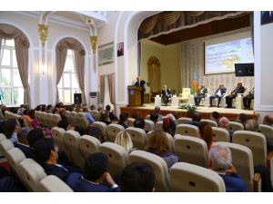 "Azerbaycan post-petrol ekonomisi yapılanmasına başlıyor"