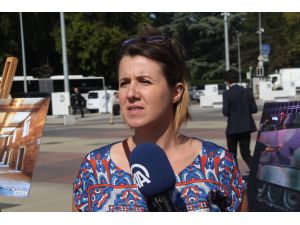 AA'nın BM Cenevre Ofisi önündeki sergisi sürüyor