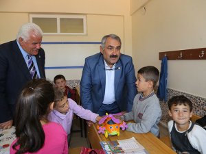 Milletvekili Etyemez'den öğrencilere "geçmiş olsun" ziyareti