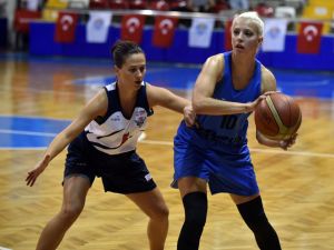 Kadınlar Özgecan Basketbol Turnuvası