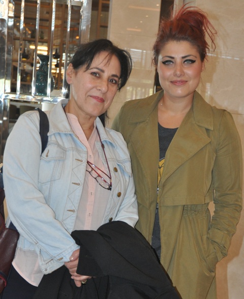 İki Güzel Bir Arada