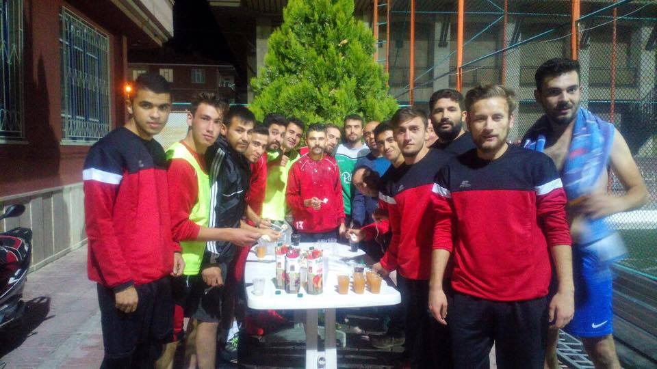 İdman sonrası doğum günü sürprizi