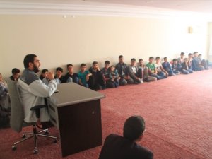 Bozkır’da Gençlik Sohbetleri’nin ilki gerçekleştirildi