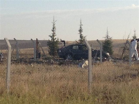 Son Dakika.. Ankara'da İki Canlı Bomba Kendini Patlattı