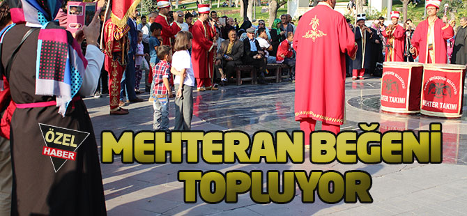 Mehteran gösterileri halkı heyecanlandırıyor