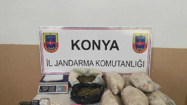 Konya'da Foseptik Çukurunda 14 Kilo Esrar Ele Geçirildi