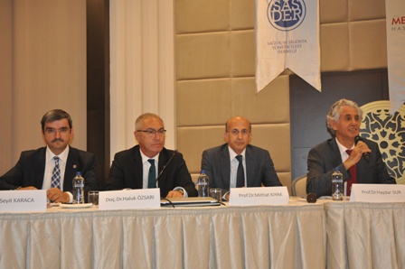 Birlik olup güçlenmeliyiz