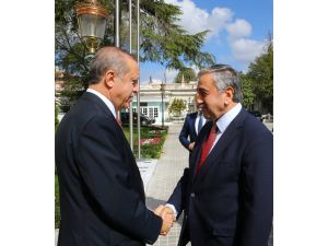 Erdoğan, KKTC Cumhurbaşkanı Akıncı ile görüştü
