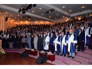 CBÜ'de yeni akademik yıl başladı