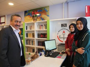 Seyyidharun Anadolu Lisesine z-kütüphane açıldı
