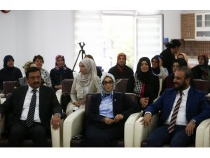 "Proje Döngüsü Eğitim Programı" sertifika töreni