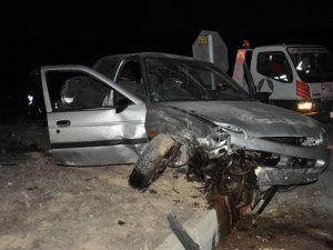 Otomobil tarlaya uçtu: 4 yaralı
