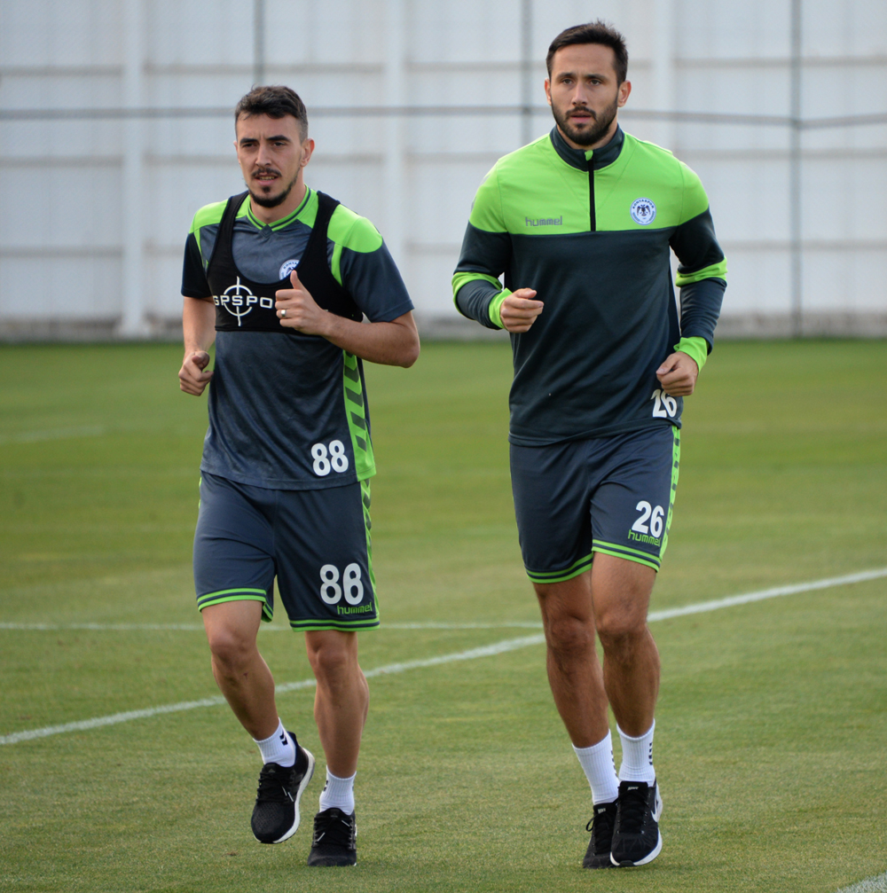 Hora ve Vukovic ayrı çalıştı