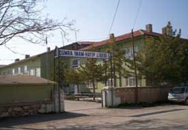 Çumra'da yurt binası onarıldı