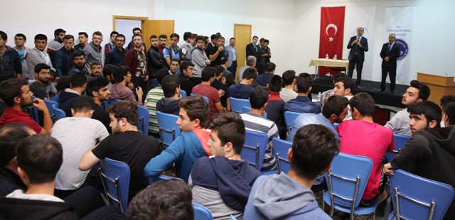 Altay’dan öğrencilere ziyaret