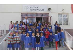 Suriyeli çocuklar, karma eğitimle okula başladı