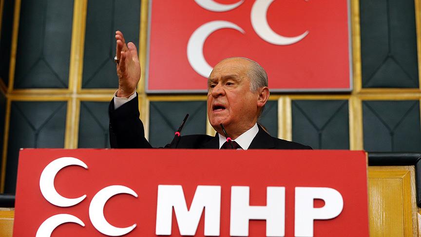 Bahçeli'den Başkanlık Referandumuna yeşil ışık