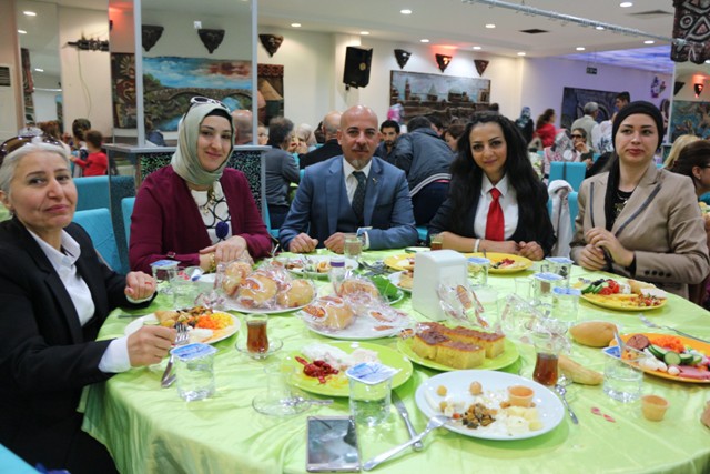 Kuaförler Odası kahvaltıda buluştu