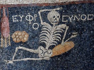 'Neşeli ol hayatını yaşa' mozaiği Paris'te tanıtılacak