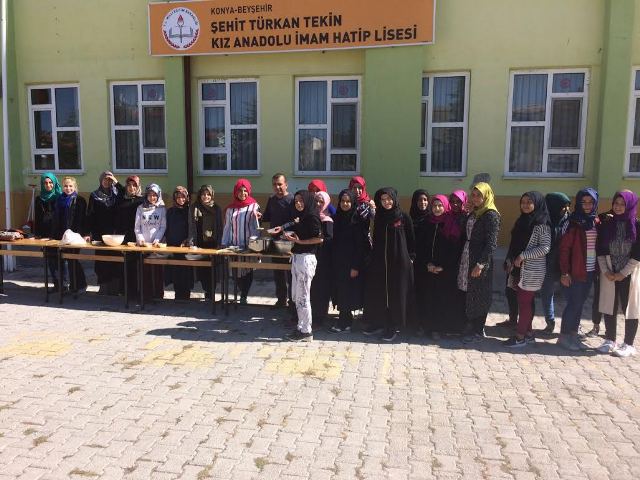İmam Hatip Lisesinde aşure etkiliği