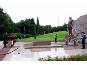 Venezuela Devlet Başkanı Maduro, Azerbaycan'da