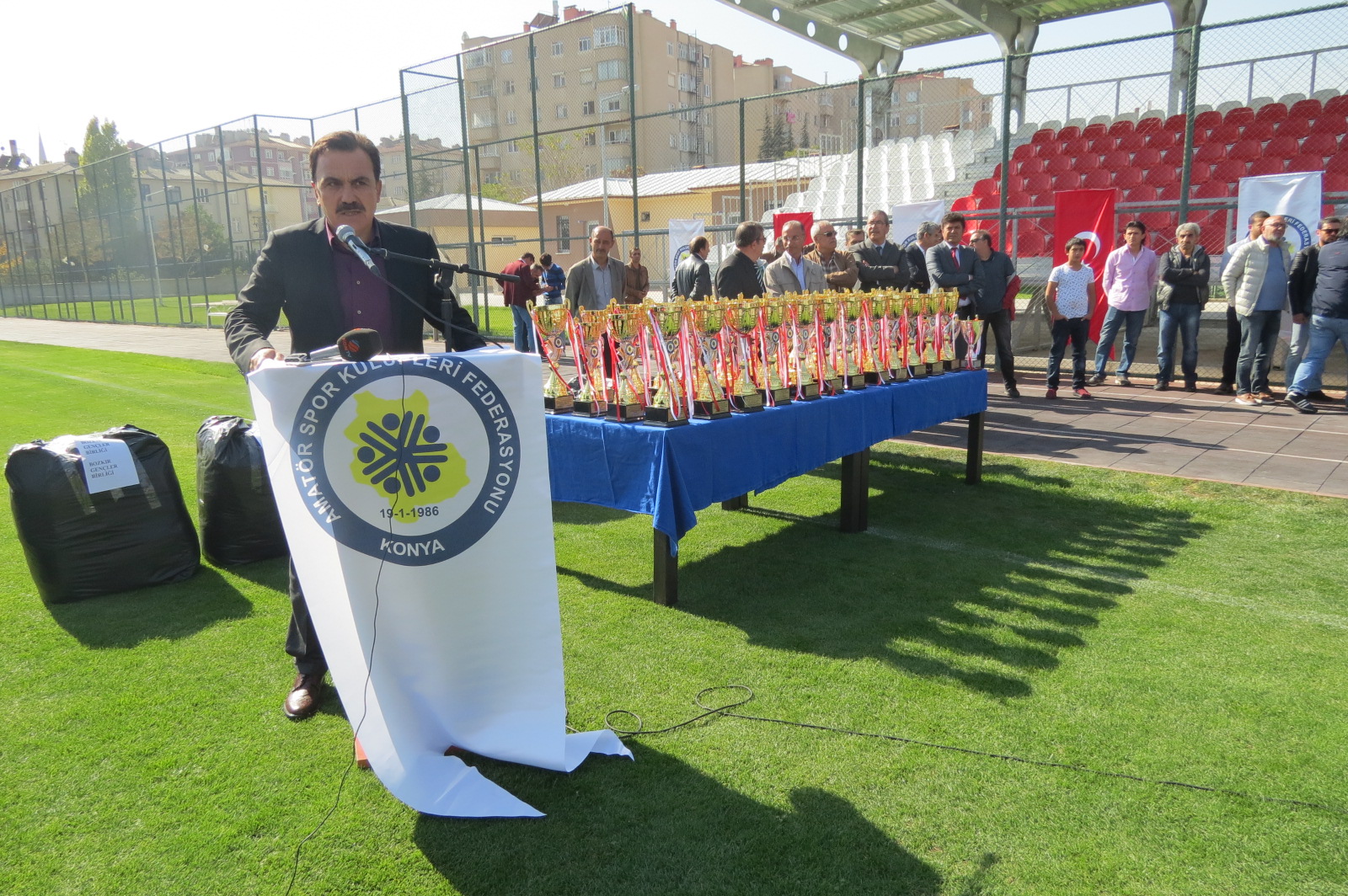 Amatör sezon açıldı