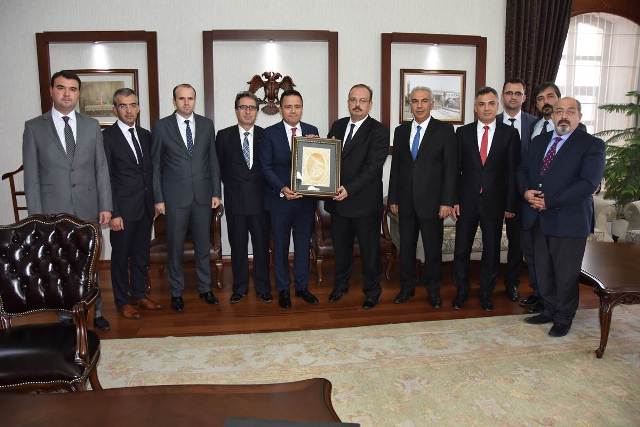 Avukatlar’dan  Vali Canbolat’a Ziyaret