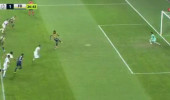 Emenike'nin Penaltıdan Bulduğu Gol Tartışmalara Sebep Oldu