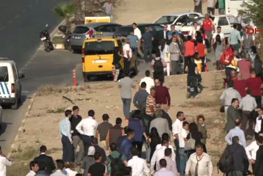 Son Dakika! Antalya Ticaret ve Sanayi Odası Otoparkında Patlama: 10 Yaralı