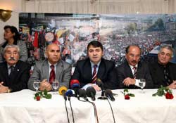 Aleviler: Dünyayı başlarına yıkarız