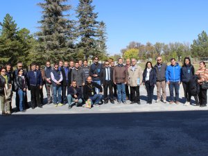 Sürdürülebilir Arazi Yönetimi Projesi ekibi Karapınar'da-