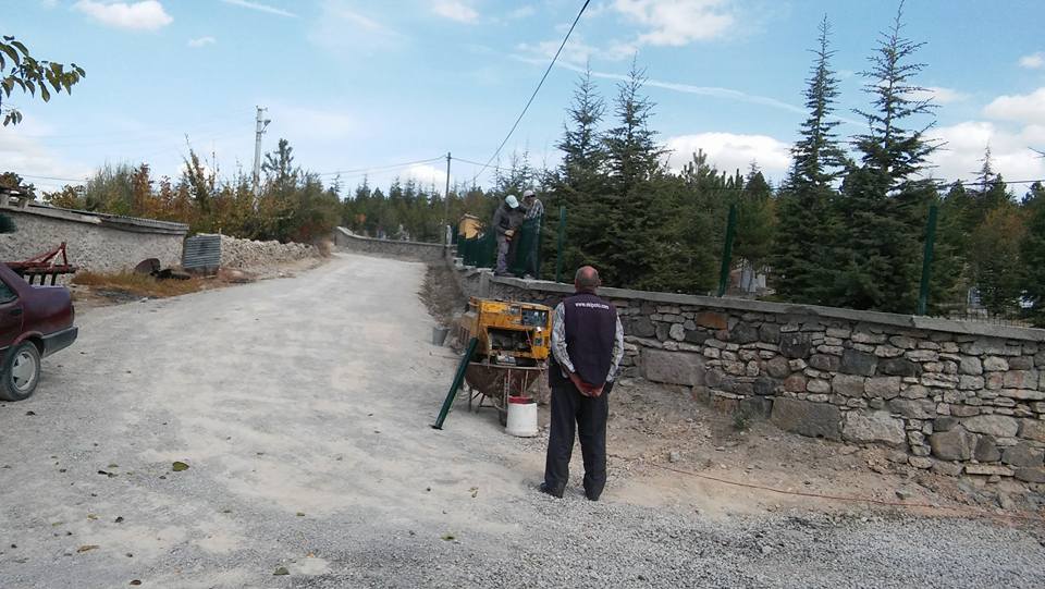 Seydişehir’de mezarlıklar düzenleniyor