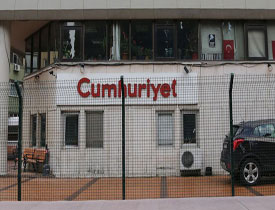 O holdingden Cumhuriyet'e para akmış