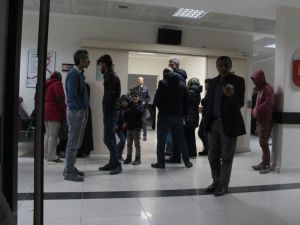 Başkentte işçi servisi devrildi: 16 yaralı