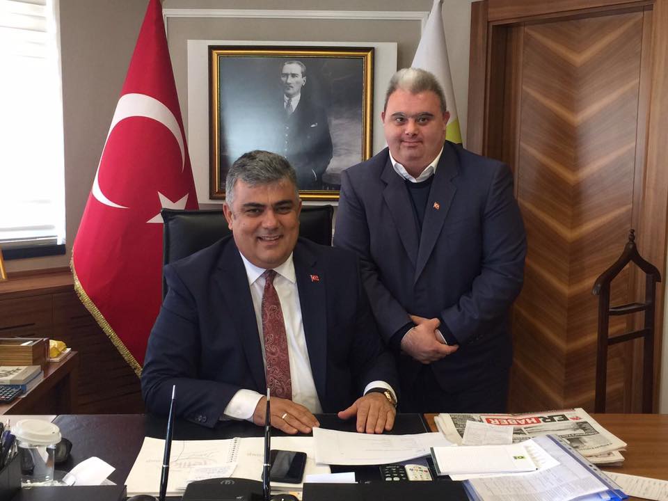 Özel kaleme, Özel adam