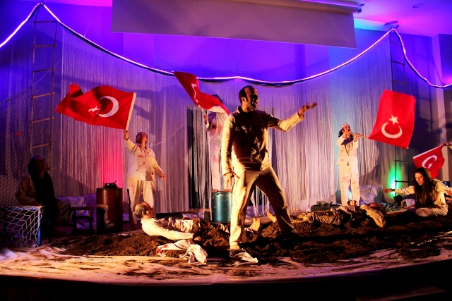 Seydişehir'de "Çanakkale ve 15 Temmuz Ruhu" sahnelendi