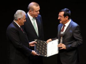 Yaşayan İnsan Hazineleri Ödül Töreni