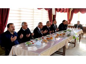 Aydın, mahalle sakinleriyle bir araya geldi