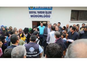Beypazarı'da Suriyeliler'e yardım